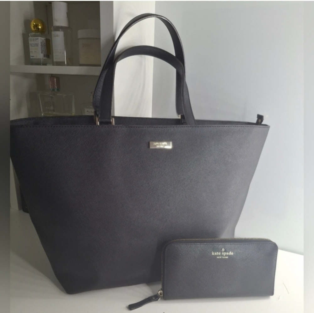 Kate Spade XL Black Tote and Wallet Set EUC